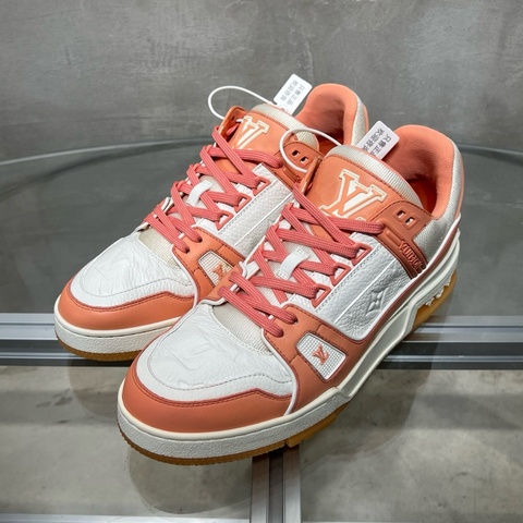 Louis Vuitton/路易威登 LV Trainer 白粉浮雕 尺碼/UK10 44碼