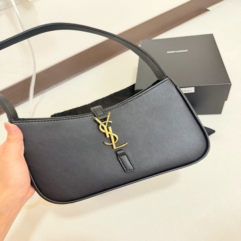YSL hobo 包包