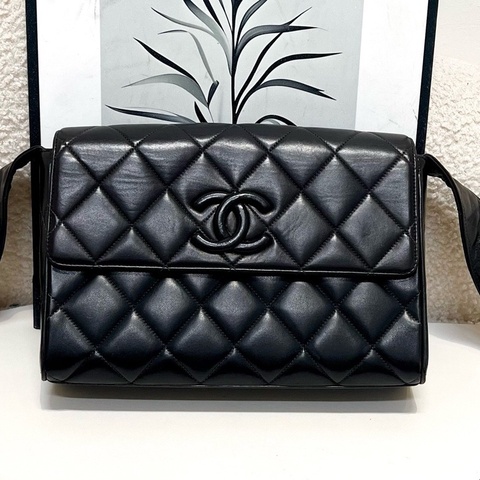 香奈兒/Chanel 黑色羊皮單肩包斜挎包 稜格紋中古包 底長26cm