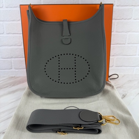 愛馬仕 Hermès Hermès Evelyne29 積雨雲灰 金釦