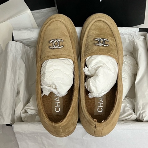 香奈兒Chanel25K羊羔毛樂福休閒鞋38碼 26年1月票