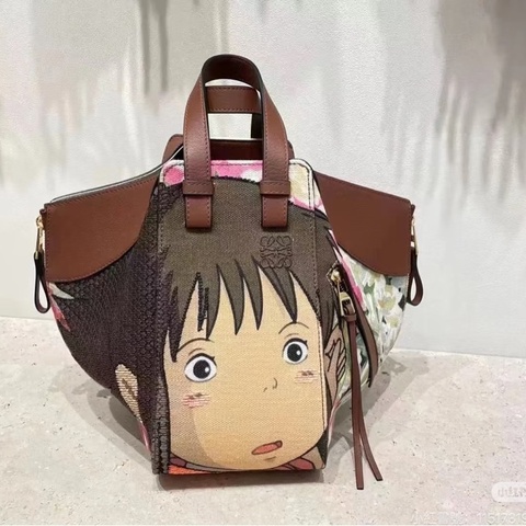 #稀有款 Loewe 羅意威 吊床包 神隱少女聯名款