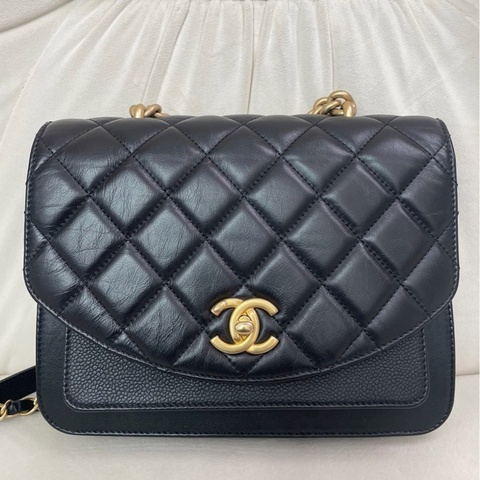 Chanel 香奈兒黑金孟買郵差包 28開有卡