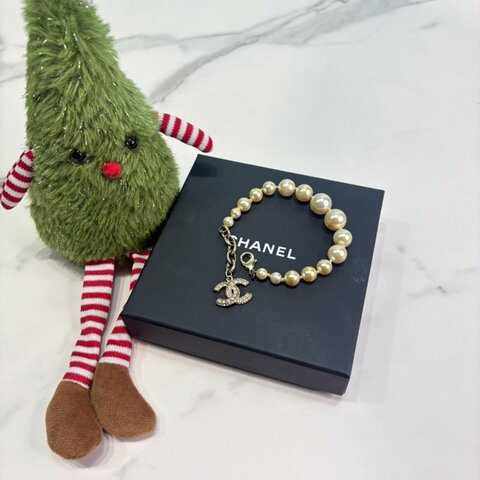 CHANEL 經典珍珠水鑽雙C手鍊