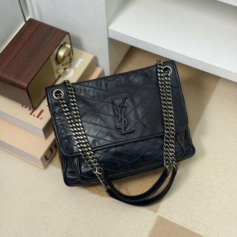 (激甜！錯過可惜🥹）🏷YSL 聖羅蘭．Niki 中號 新款D扣