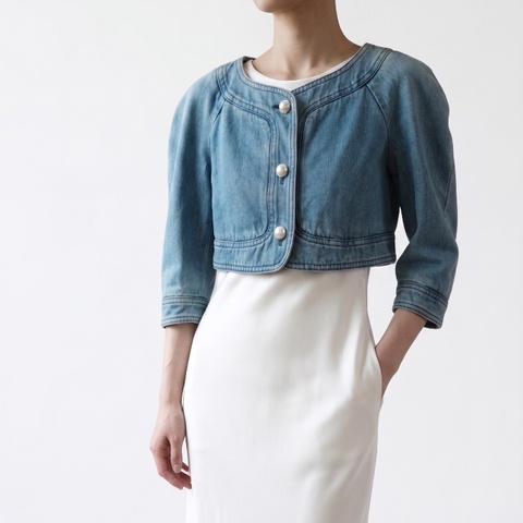 CHANEL 2013春夏系列 經典珍珠鈕扣水洗丹寧短版七分袖小外套