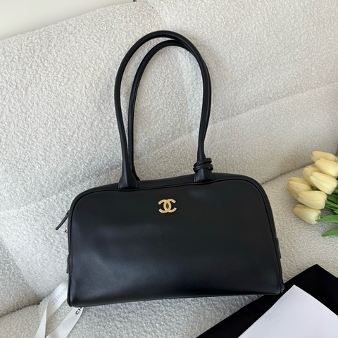 Chanel香奈兒保齢球中號黑金光面牛皮手提包單肩包 芯片款