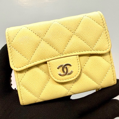 CHANEL  菱格紋荔枝皮迷你鏈條零錢包 淡黃色 AP0238