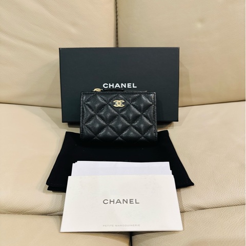 Chanel 香奈兒 黑色對開短夾/黑色淡金款/荔枝牛皮/全新閒置美品