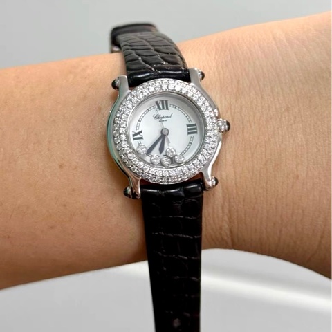 【98新 ✨ 全網最低價！】 Chopard蕭邦快樂鑽系列 26mm 石英錶 側面藍寶石(下單前先詢問庫存❗️❗️）