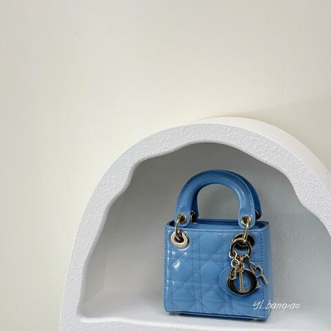 S3997-Dior 寶寶藍漆皮金釦Lady Dior 微型黛妃側背包