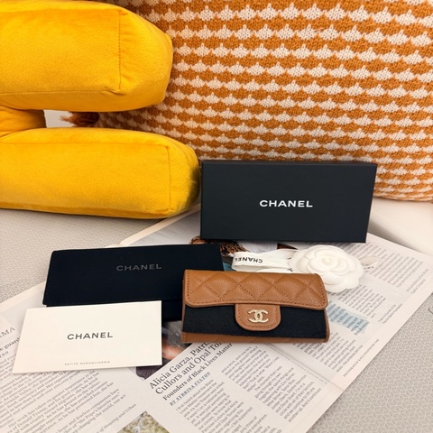 Chanel CC Bag 26A 焦糖/香檳金/牛皮菱格絎縫雙CLogo卡包