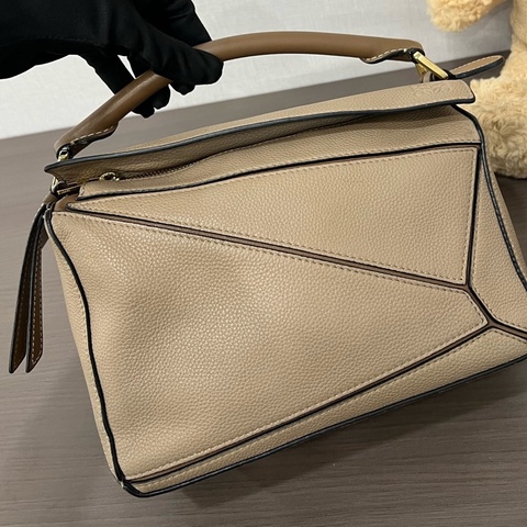 Loewe 羅意威 小號沙色puzzle幾何包