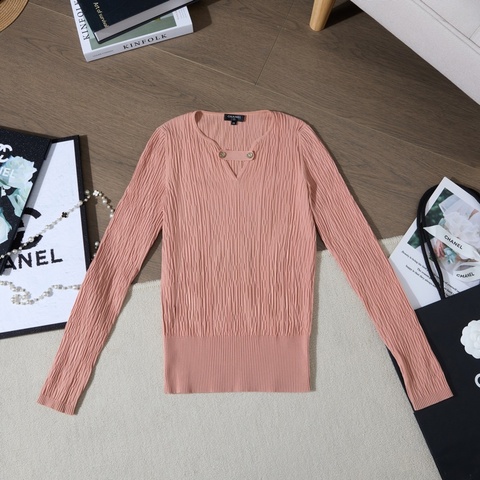 CHANEL 豆沙粉豎紋金釦長袖Top Size38