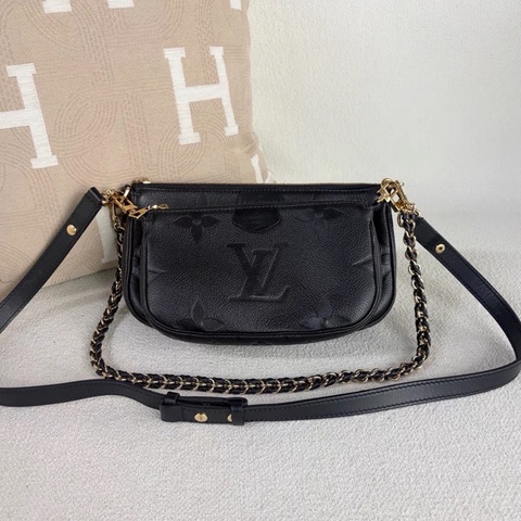 LV multi pochette全皮四合一 芯片款 黑金 黑色金扣  附件:子包 肩带*2
