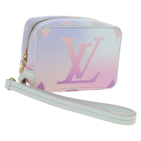 路易威登 Monogram Giant Trousse Wapity Spring In The City Auth 195309M