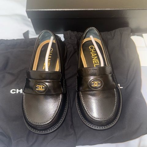 100% new Chanel Loafers Moccasins 樂福鞋