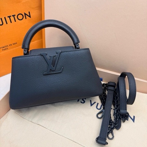 LV路易威登 capucines卡普辛mini 手提包斜挎包 黑武士磨砂黑