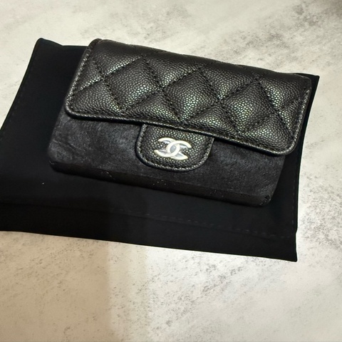 💖Chanel 經典荔枝紋 三折皮夾/短夾 💖 黑色金釦