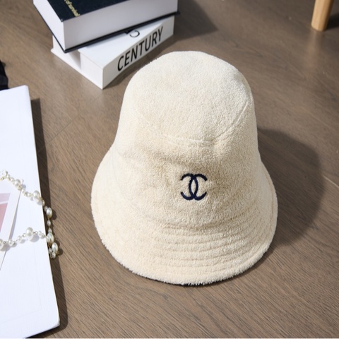 CHANEL 米白毛巾料雙C刺繡漁夫帽 SizeS