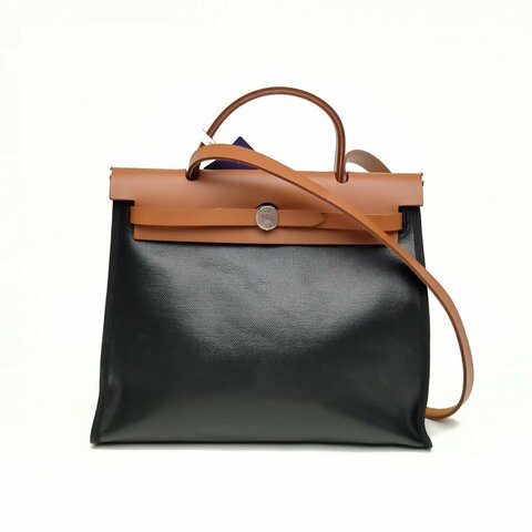 HERMES Herbag31黑色牛皮W刻銀扣肩背包