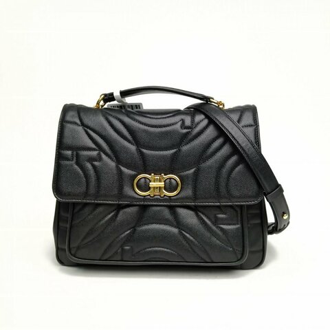 Salvatore Ferragamo 黑色牛皮革Gancini鏈條包肩背包