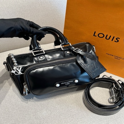 LV 路易威登keep all 25 cargo黑色純皮單肩包手提包斜挎包芯片款