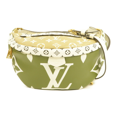 LOUIS VUITTON Monogram Giant Bumbag腰包