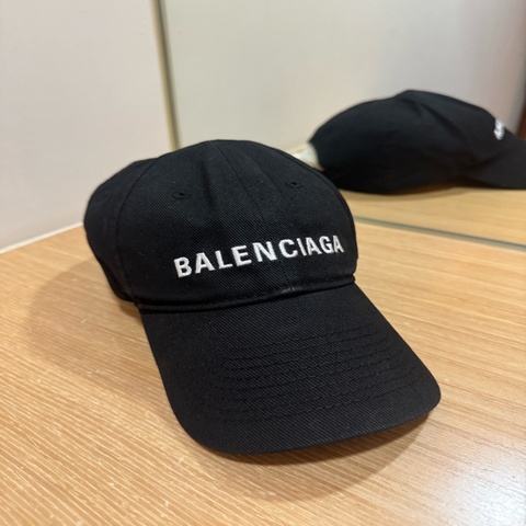Balenciaga 巴黎世家帽子