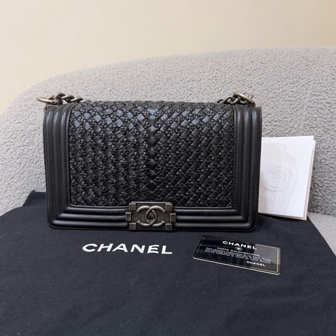 Chanel香奈兒限量編織款黑銀牛皮leboy中號