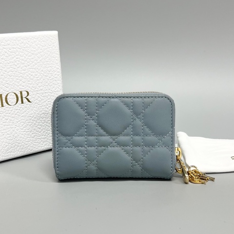 Dior 迪奥 蓝色菱格纹拉链卡包 短款钱包 23年 尺寸：11*8cm 附件：盒子 尘袋