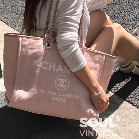 💎Chanel香奈兒｜櫻花粉 大號沙灘包手提包｜98新芯片款