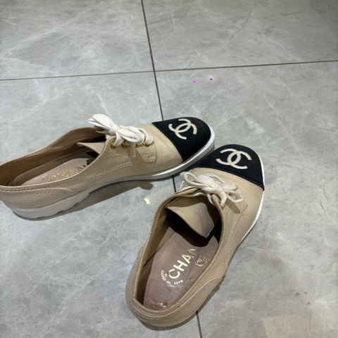 Chanel香奈兒平底包頭鞋