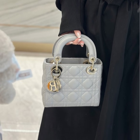 ✨Dior迪奧｜lady 灰色珠光三格戴妃鏈條包 ｜98新 2022年