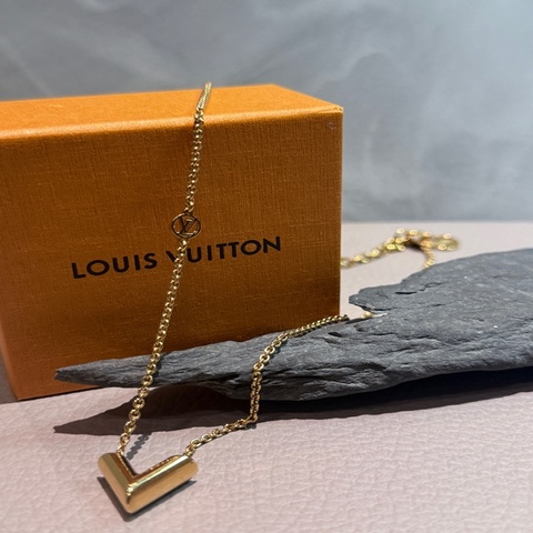 LOUIS VUITTON V項鍊