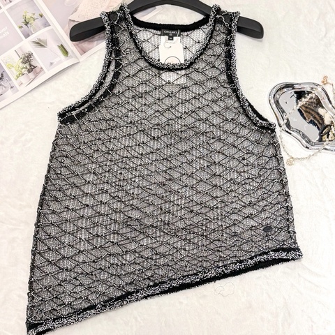 CHANEL 黑網紗釘珠無袖背心