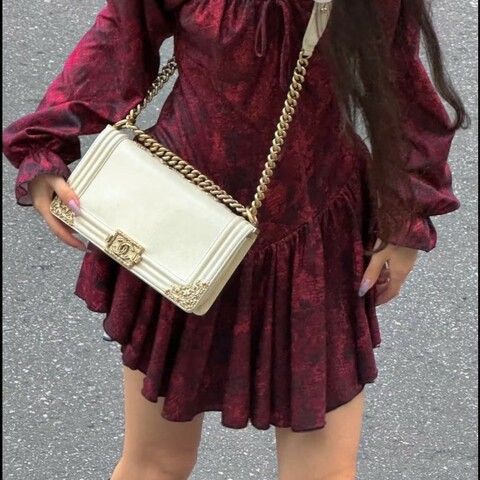 Chanel香奈兒 Leboy中號 凡爾賽宮廷浮雕款 98新✨️