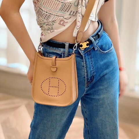 Hermes愛馬仕 Evelyne mini 伊芙琳 餅乾色金扣 99新✨️