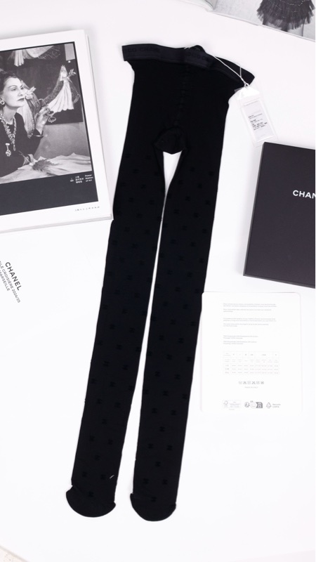 Chanel 24V返场马术系列秀款黑色cc长筒袜丝袜