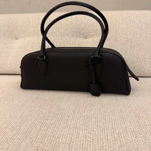 The Row Small E/W India Bag 二手出售