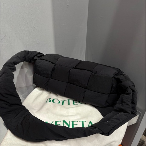 Bottega Veneta Cassette 八格 尼龍 30cm 大號｜Classic Trend CT精品｜台北東區實體