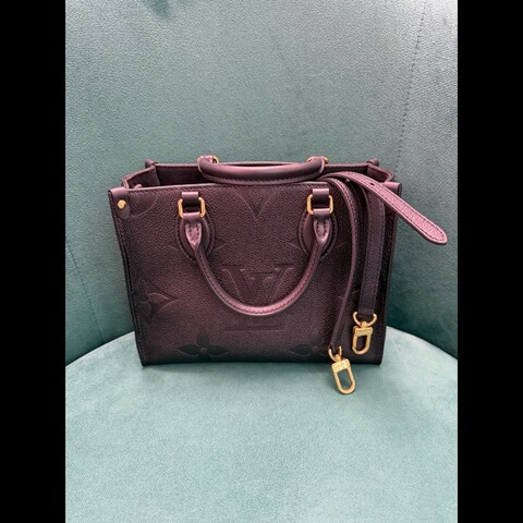 Lv/路易威登/Louis Vuitton 黑色onthego老花壓紋百搭通勤 叢林包托特包