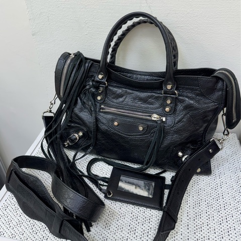 Balenciaga 經典小號黑色機車包