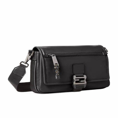 Fendi 男士 Flux 斜挎包均碼碼27cm*6.5cm*16cm