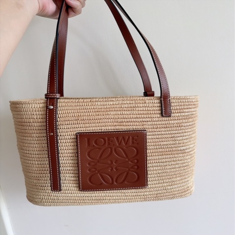 二手9成新LOEWE藤編包