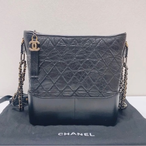 CHANEL黑金中號流浪肩背斜背包28*23*10 98新配件 塵袋