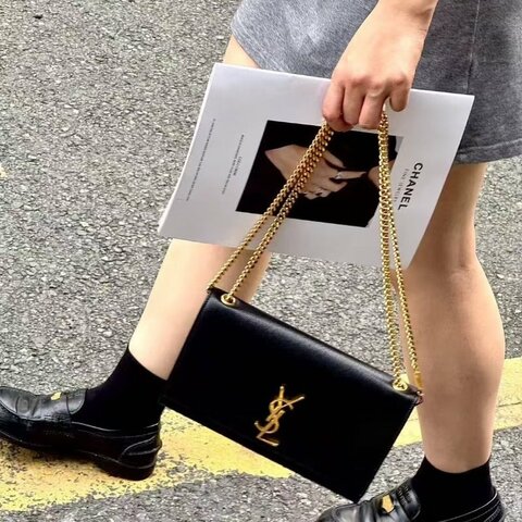 ✿ 小號 / YSL黑色金釦魚子醬KAET斜背包