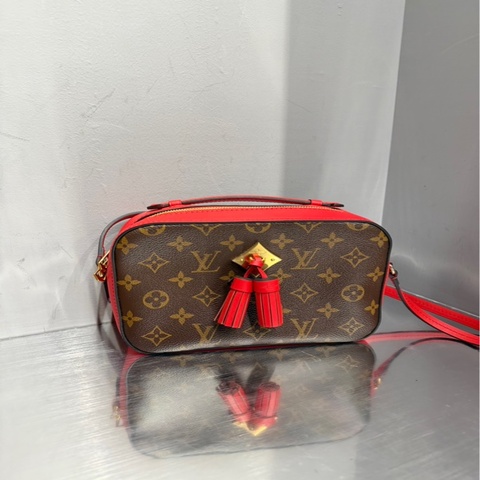 Louis Vuitton Saintonge 流蘇 紅色相機包｜Classic Trend CT精品｜台北東區實體
