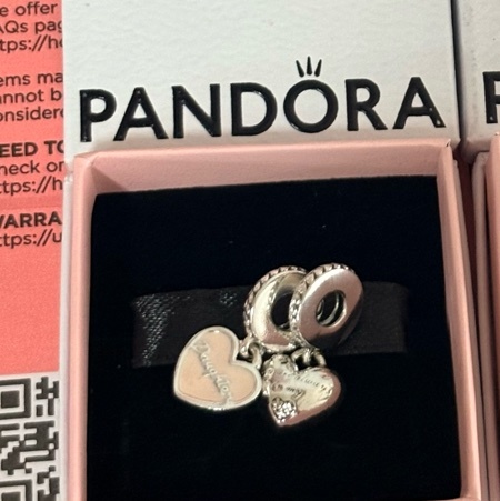 Pandora 母女心形雙吊飾全新