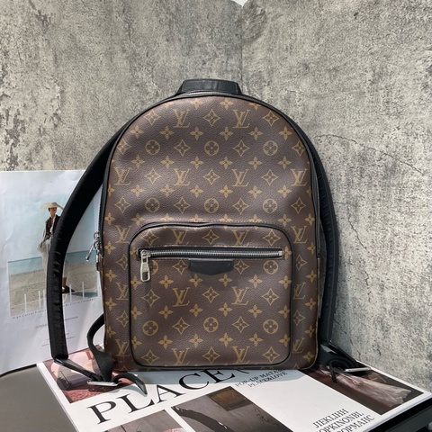 Louis Vuitton 路易威登 josh 老花 雙肩包  尺寸：31*40
